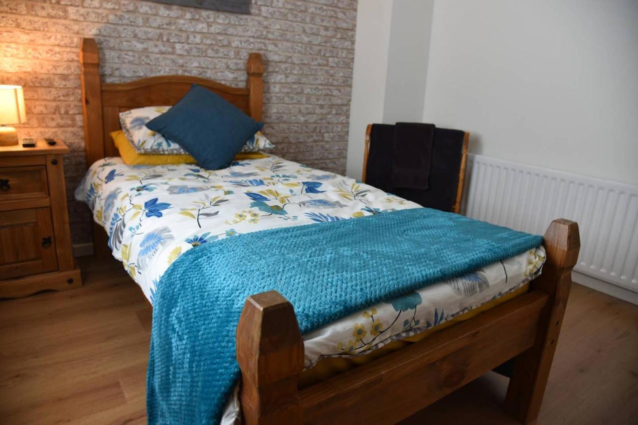 Adair House Villa Балимина Екстериор снимка
